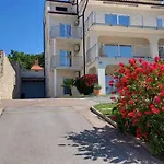 In 15461 * Novi Vinodolski