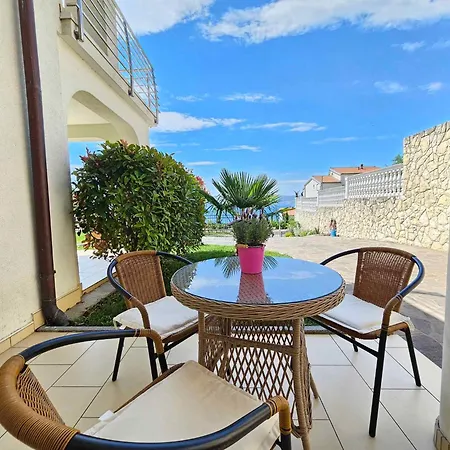 Διαμέρισμα In 15461