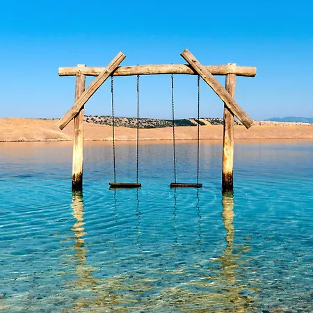 In 15461 Novi Vinodolski